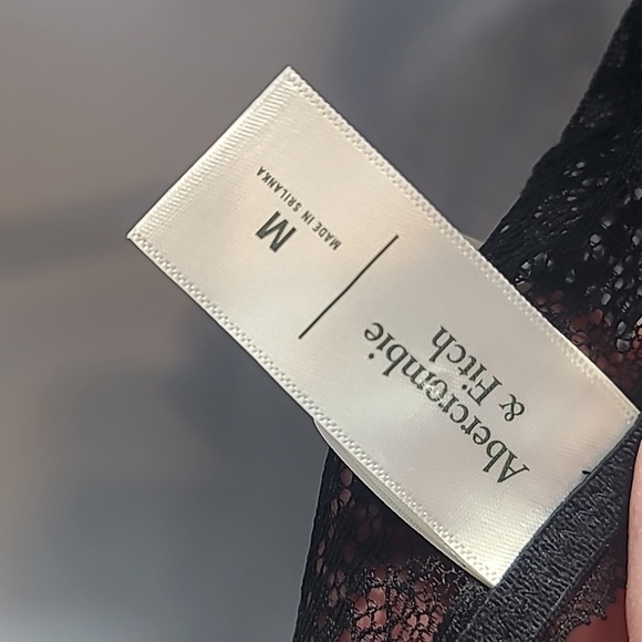 Abercrombie and Fitch black Lace Bodysuit Med - Picture 4 of 4